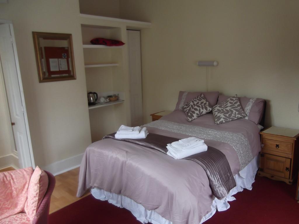 Firs Riverside B&B Ironbridge Bagian luar foto